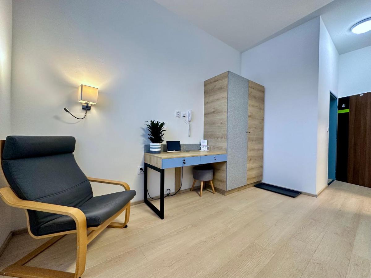 Dobre Misto Hotel Krnov Ngoại thất bức ảnh