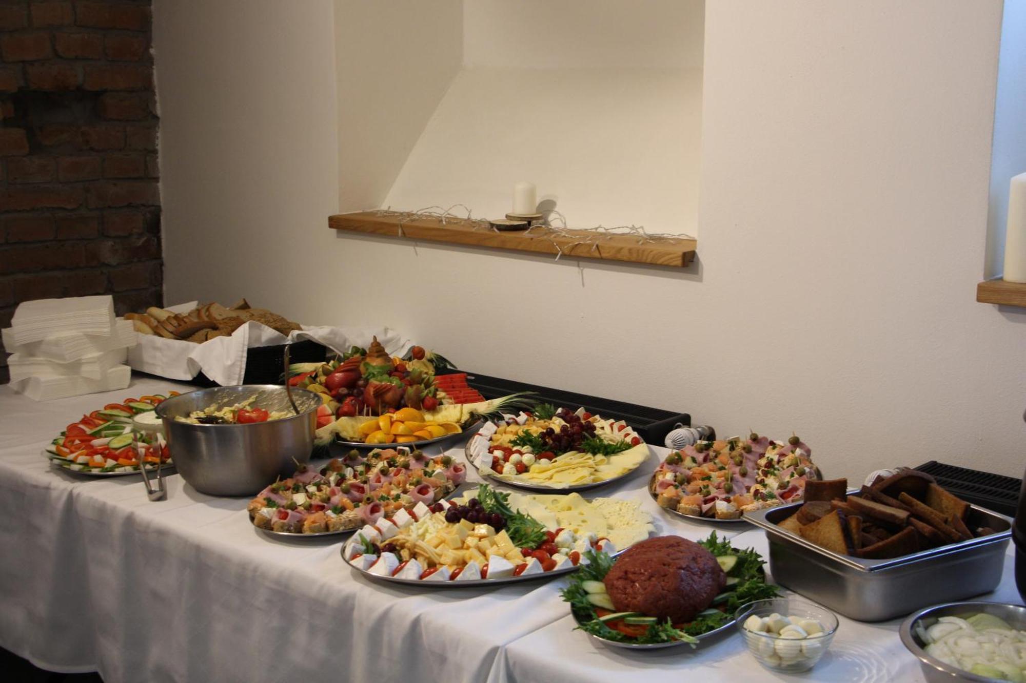 Dobre Misto Hotel Krnov Ngoại thất bức ảnh