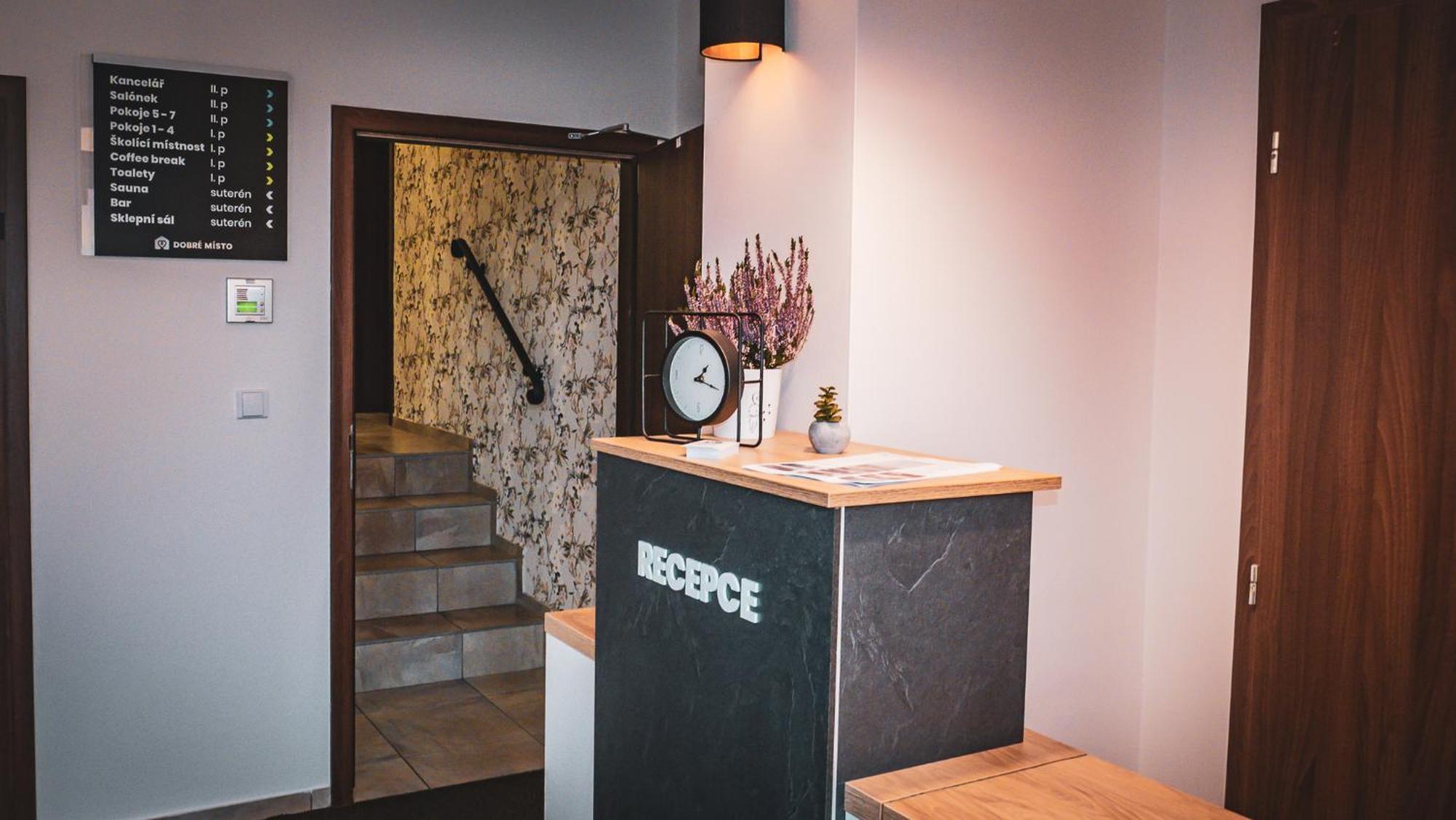 Dobre Misto Hotel Krnov Ngoại thất bức ảnh