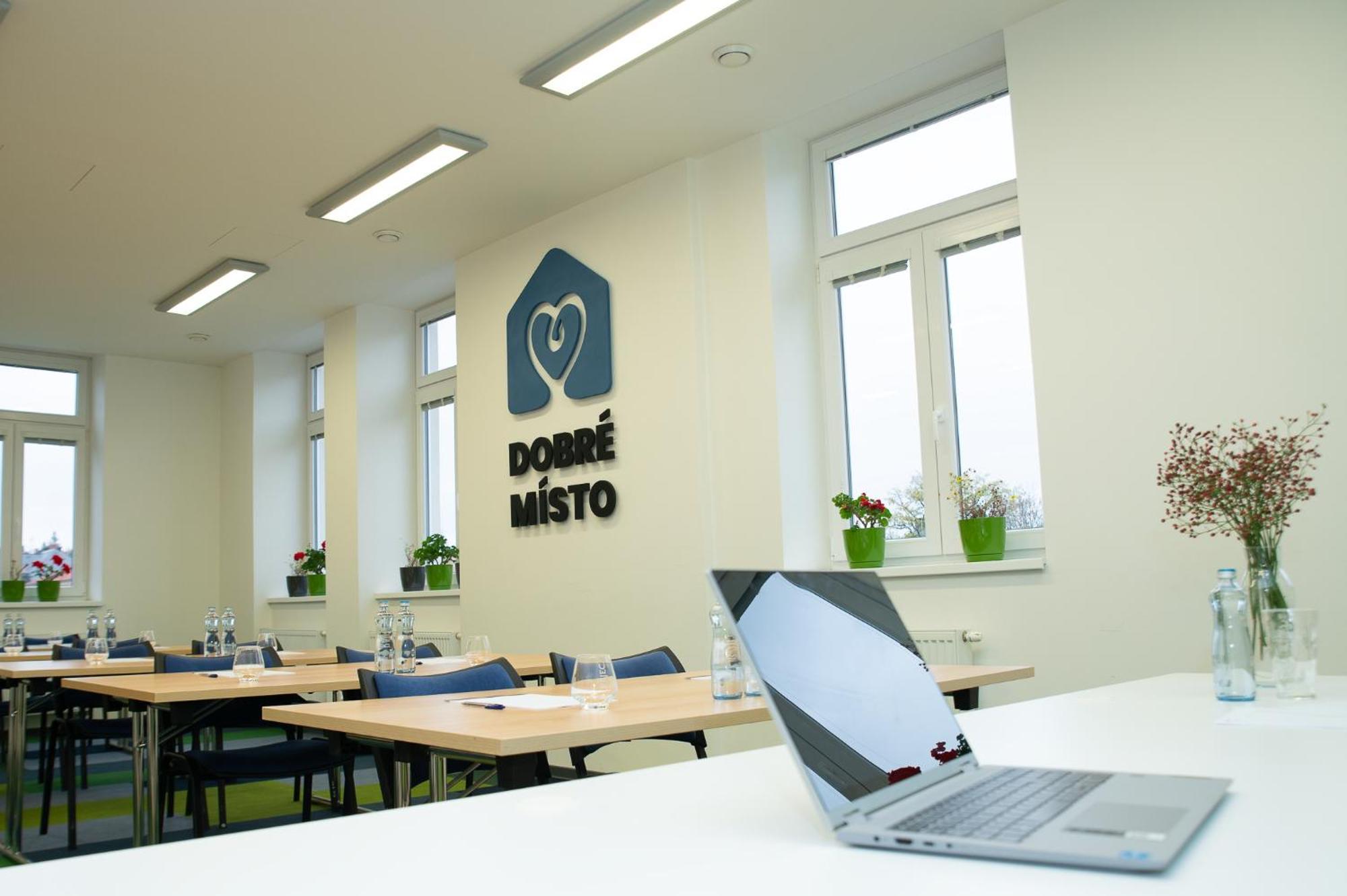 Dobre Misto Hotel Krnov Ngoại thất bức ảnh