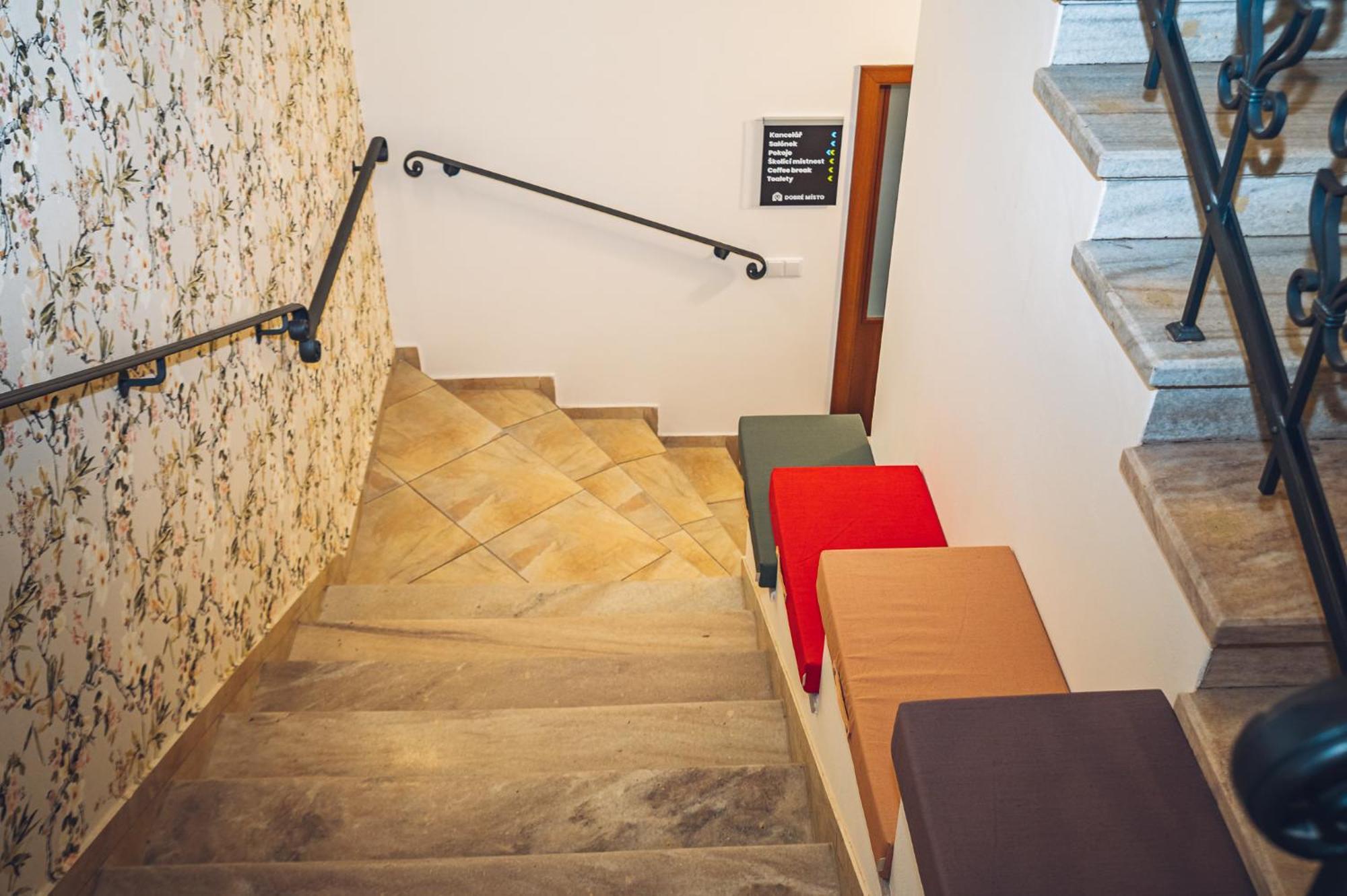 Dobre Misto Hotel Krnov Ngoại thất bức ảnh