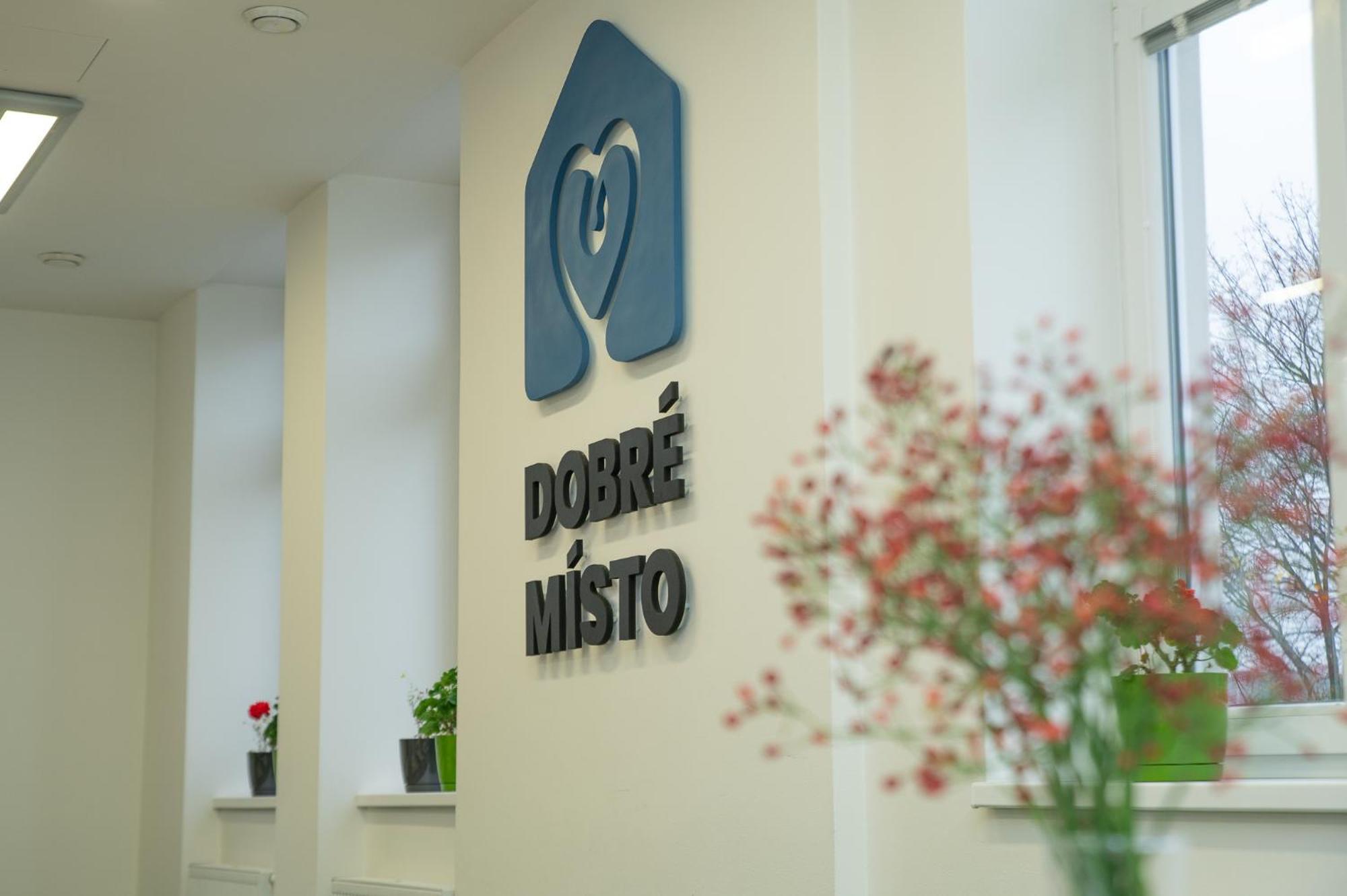 Dobre Misto Hotel Krnov Ngoại thất bức ảnh