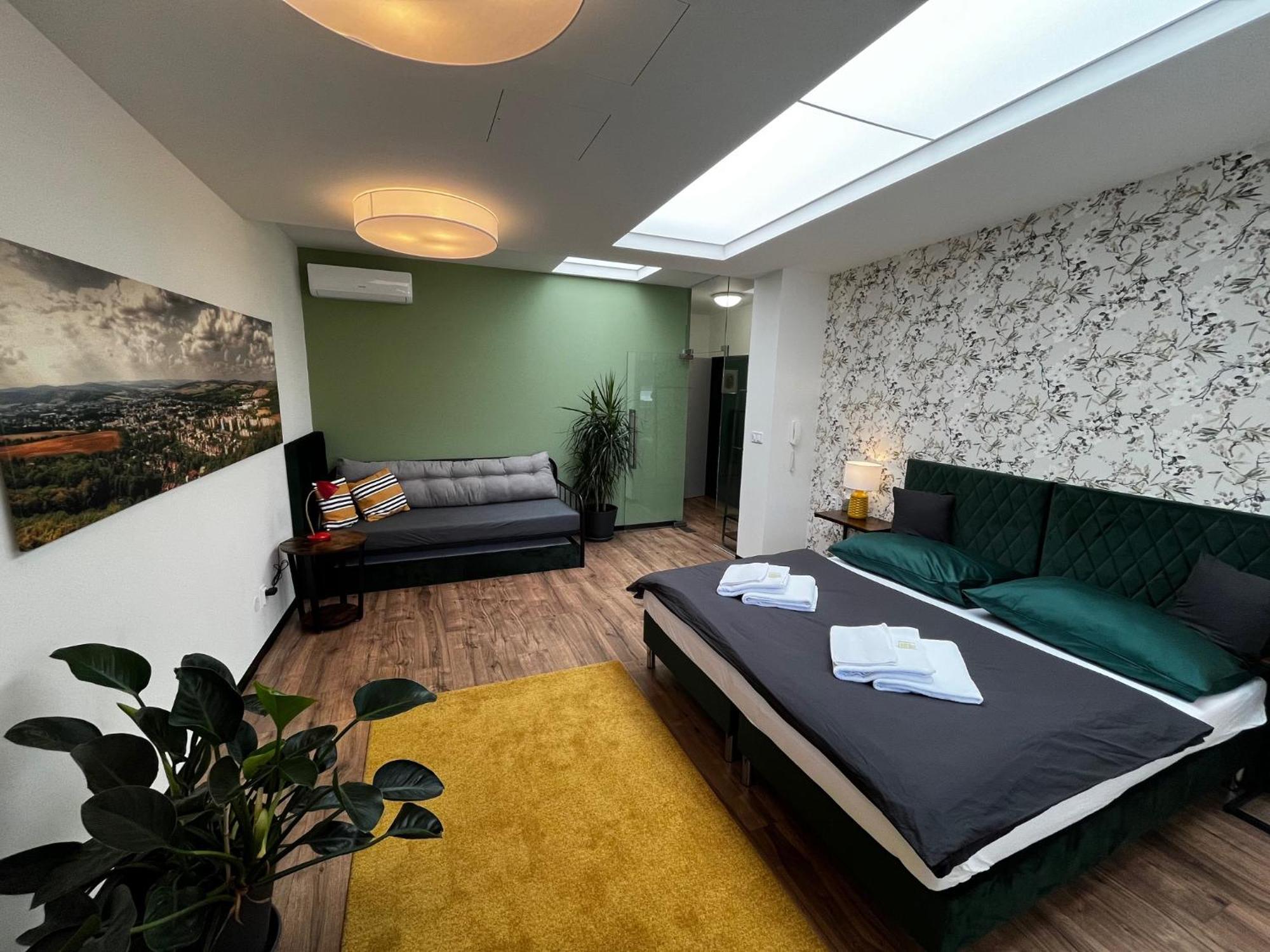 Dobre Misto Hotel Krnov Ngoại thất bức ảnh